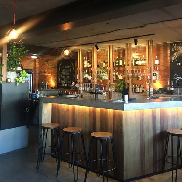 Quincys Bar and Cafe Grange Brisbane Review